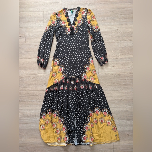 Farm Rio Floral-blocked Maxi Dress - Picture 5 of 9